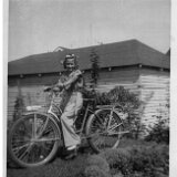 DutkiewiczLeone_OnBicycle