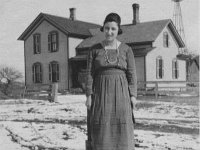 TillieScholpp before1923 : Grand Rapids, MI, Bird Family