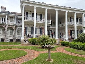 Pebble Hill Plantation